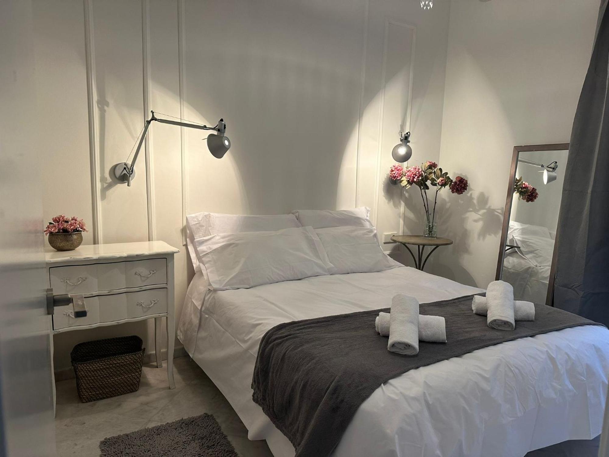 La Casa Del Corral Triana Collection Apartment Севилья Экстерьер фото